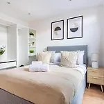 Bnbnook - Modern 1Br With Balcony In The Heart Of London West End